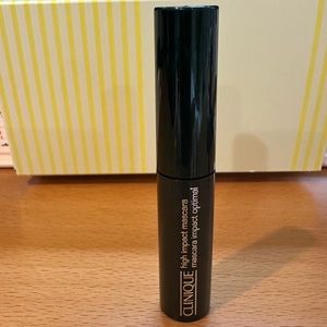 Clinique Trail Size of High Impact Mascara in Black(0.14 oz.) 3.5ml in New